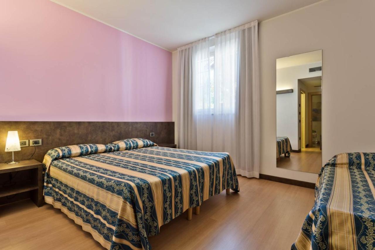 Hotel Due Laghi Padergnone Ngoại thất bức ảnh