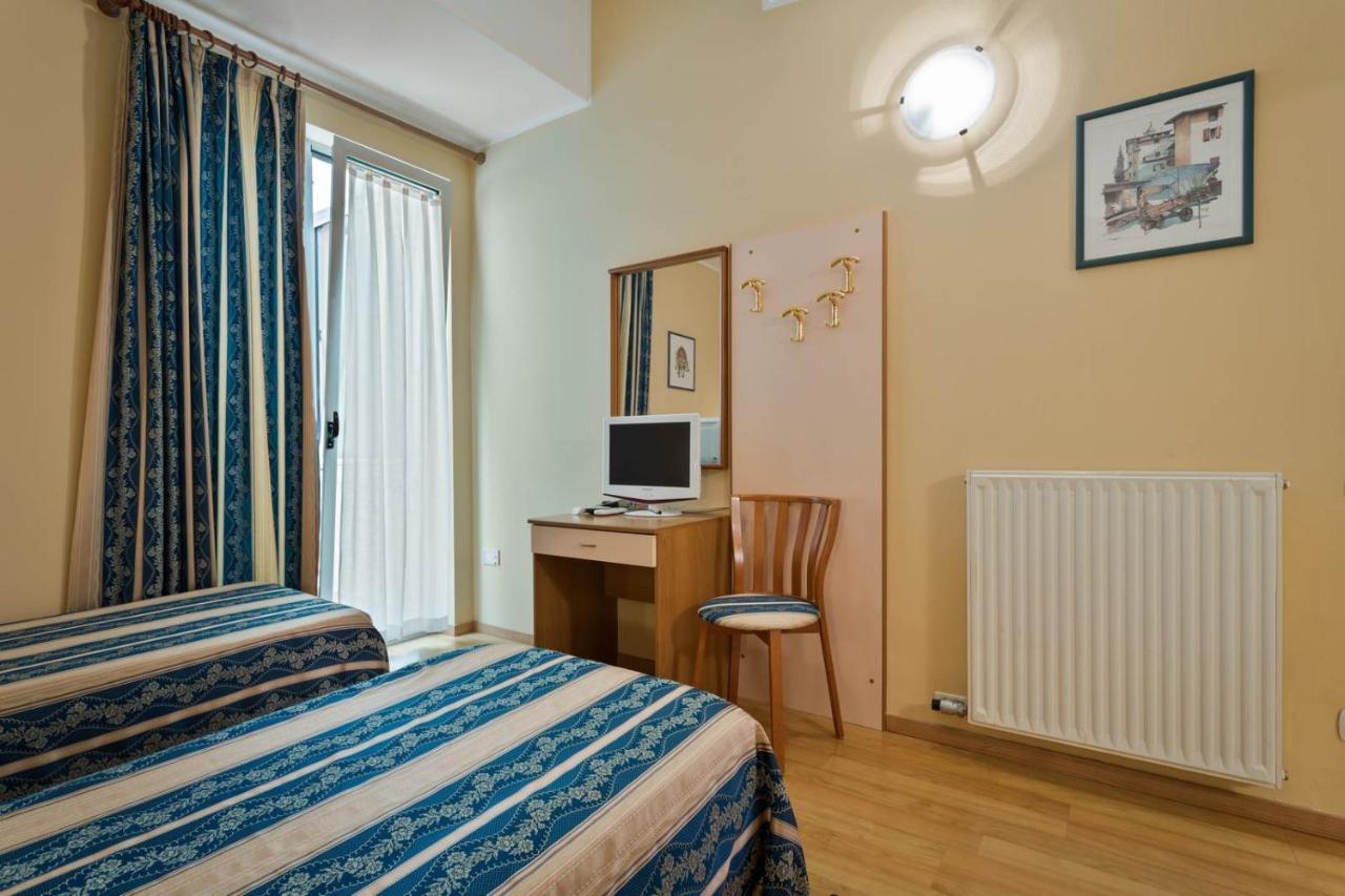 Hotel Due Laghi Padergnone Ngoại thất bức ảnh